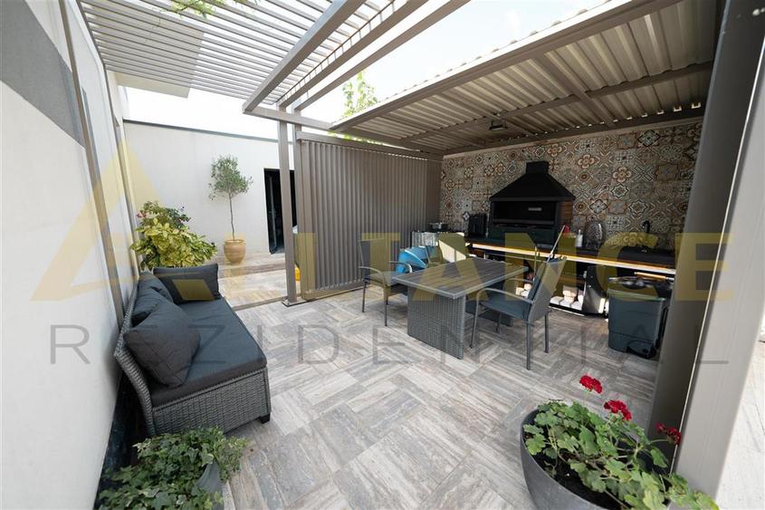 Vila Impresionanta cu Piscina Privata si Gradina de 850 mp in Comuna Berceni - 10