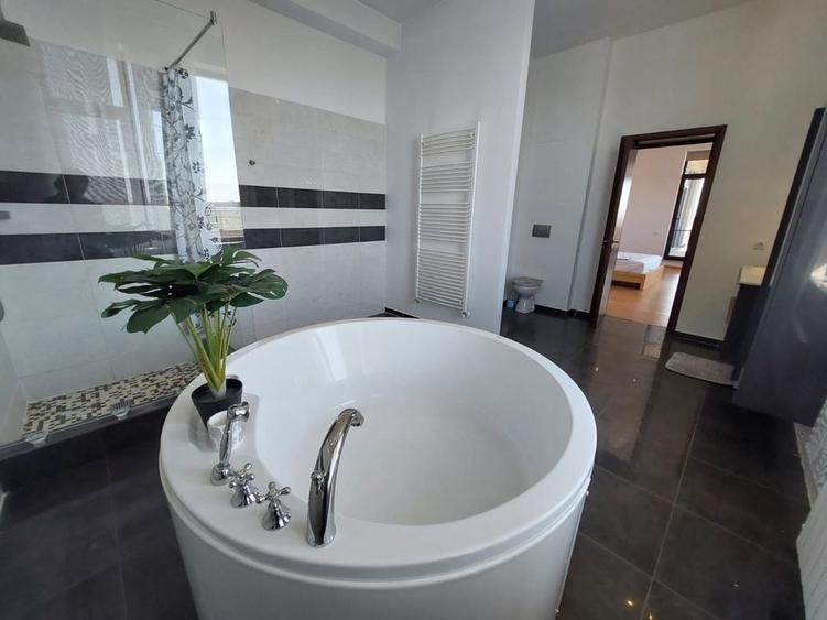 Inchiriere penthouse cu 5 camere - Baneasa - 8