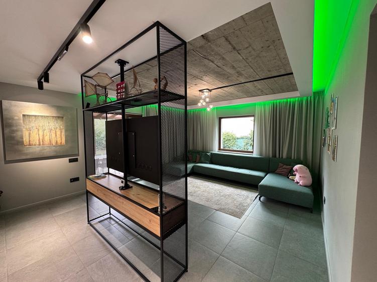 VILA COCHETA CU TEREN GENEROS,  PANOURI FOTOVOLTAICE 11KW SI GARAJ - 6