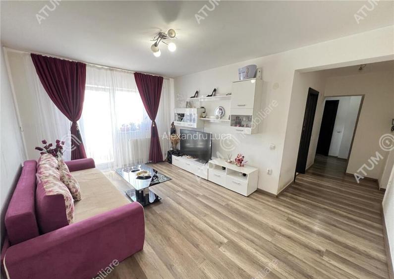 Apartament decomandat 2 camere curte parcare pe Calea Cisnad