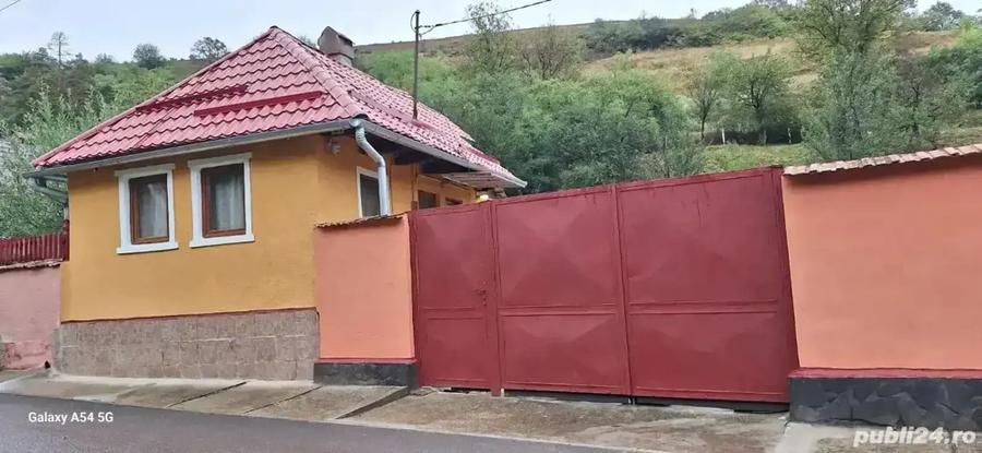 Casa de vanzare in loc.Ormenis jud.Brasov - 3