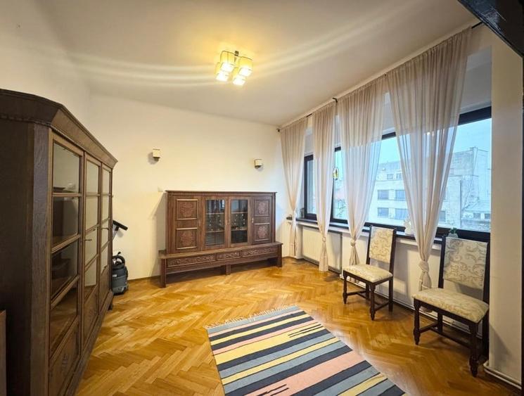 Apartament 4 camere cu balcon - 2