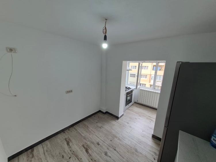 Apartament NEFOLOSIT, centrala Viessmann, Bucătărie complet mobilata - 9
