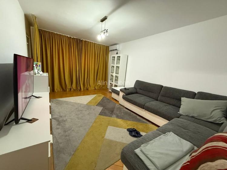 Apartament 3 camere, 65 mp utili, decomandat,  zona  Lipovei