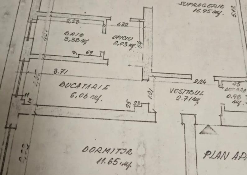 Apartament cu 3 camere de vanzare in Campina-Zona Ultracentrala - 3