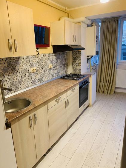 Vand apartament cu 3 camere Mazepa 1 - 8