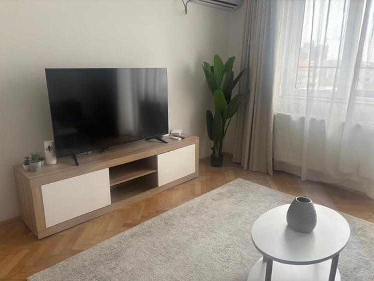 UNIVERSITATE * METROU* TUDOR ARGHEZI * 2 CAMERE MOBILATE SI UTILATE - 9