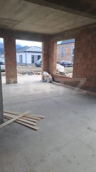 Casa individuala 4 camere Cristian,casa la rosu! - 8