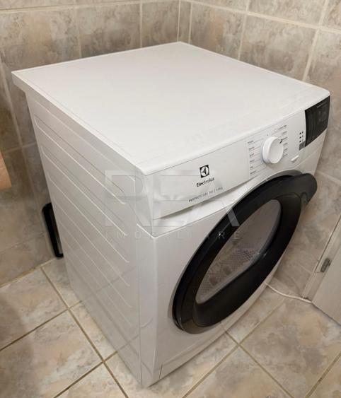 Apartament cu 2 camere la 13 minute de statia de metrou 1 Decembrie 1918 - 34