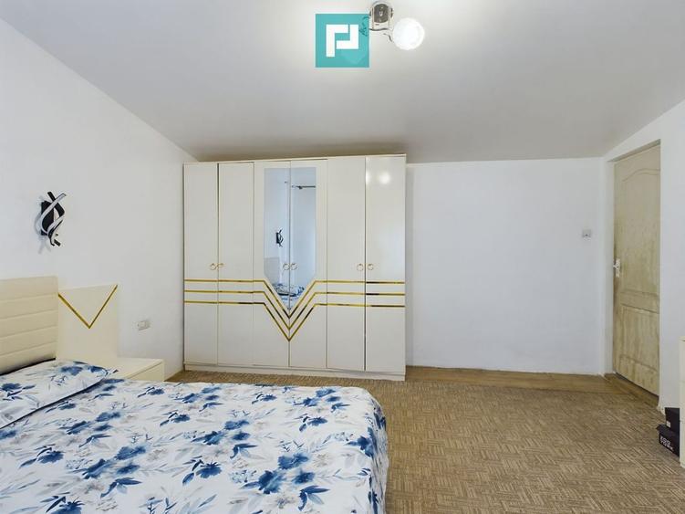Casa cu 5 camere in Nadlac - 16