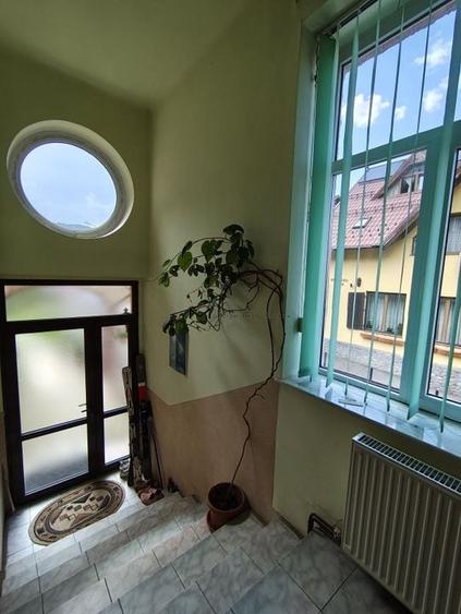 De vânzare: Două apartamente într-un imobil – Parter + Mansardă + Pod - 2