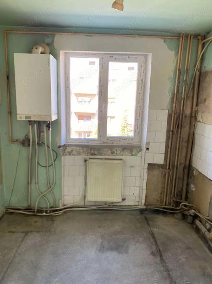 Apartament de vanzare 2 camere , Str Paulesti , et 3 , 62.000 euro neg. - 8