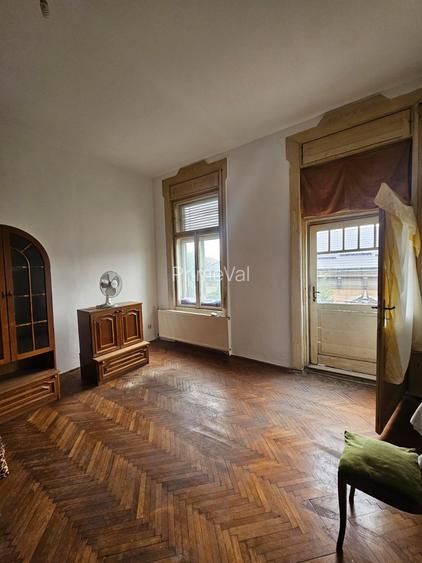 Apartament 4 camere Piata Maria