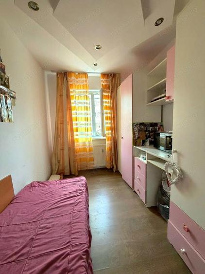 OCAZIE: 4 camere, etaj intermediar, la cheie, zona Circumvalatiunii - 3