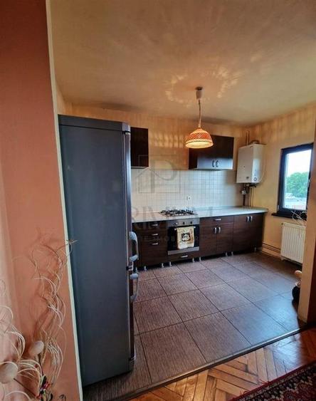 DACIA - 3 CAM - CENTRALA - BOXA - LUMINOS - ZONA EXECELENTA- - 3