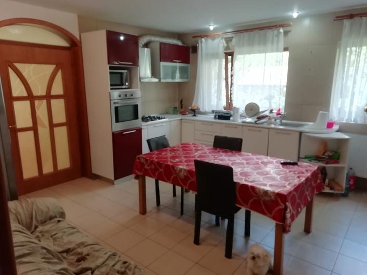 Casa individuala | Curte 700 mp | Garaj, terase, Centrala termica, acte la zi - 1