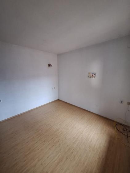 Capitol, imobil P+1, IDEAL BIROURI, 150 mp., curte - 5