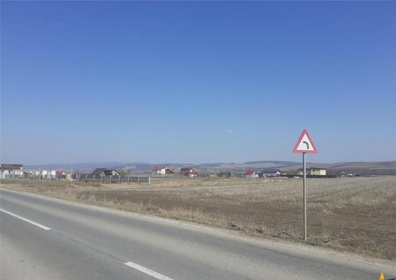 900mp, intravilan in Brasov, Bod, cu PUZ si front stradal a - 4