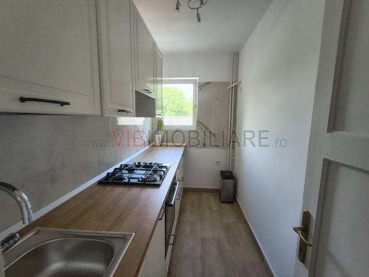 Apartament cu 2 camere semidecomandat, mobilat în Floreasca