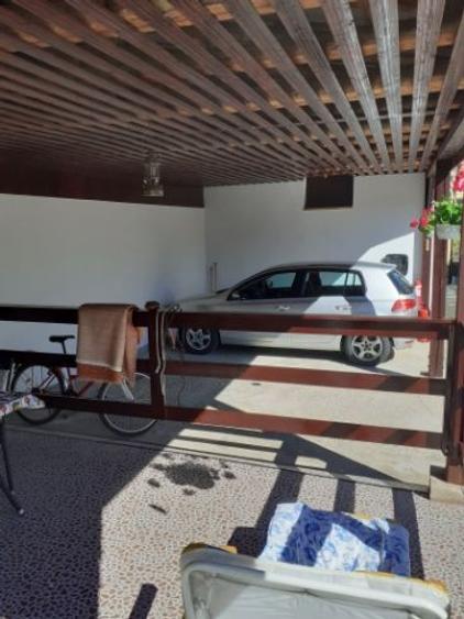 Casă cu 5 camere în Cernatu - 5