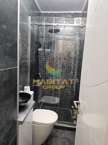 Apartament cu 3 camere decomandat, mobilat în Decebal