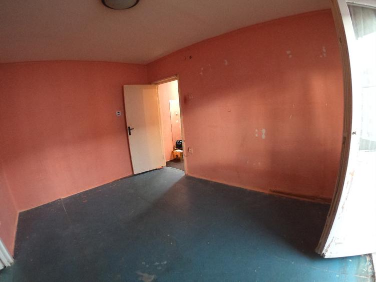 Propietar, ofer spre inchiriere in orasul Sibiu  apartament 2 camere cu suprafat - 4
