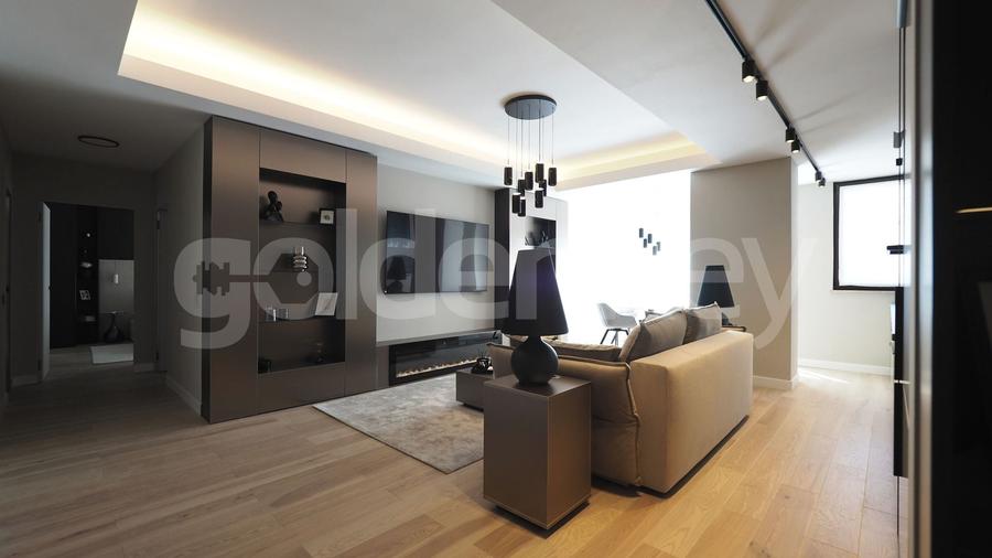 Apartament cu 3 camere decomandat, mobilat în Aviației