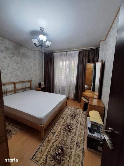 Apartament cu 3 camere, mobilat în 13 Septembrie