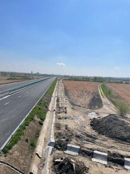 Teren Construcții extravilan de 3300 mp, în Central