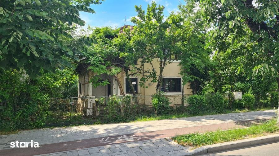 Spațiu comercial, de 40 mp, în Central