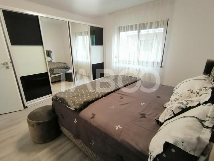 Apartament cu 2 camere decomandat, mobilat în Piața Cluj