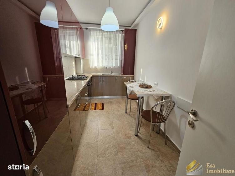 Apartament cu 3 camere decomandat, mobilat în Floreasca
