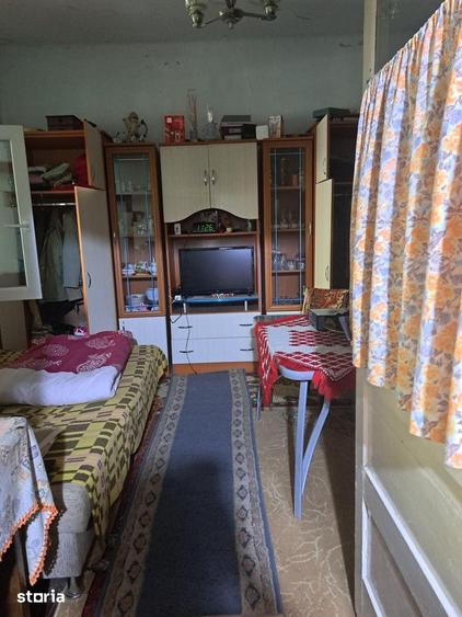 URGENT ! Casa 2 camere pe un nivel , Str. Basarabia , 78.800 euro neg. - 2