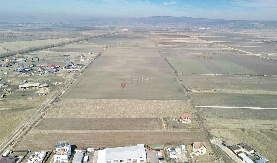 Teren Extravilan, P.U.Z. inceput - 12