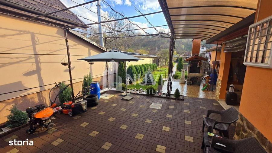 Casa individuala cu 3 camere,770 mp teren,Blaj - 15