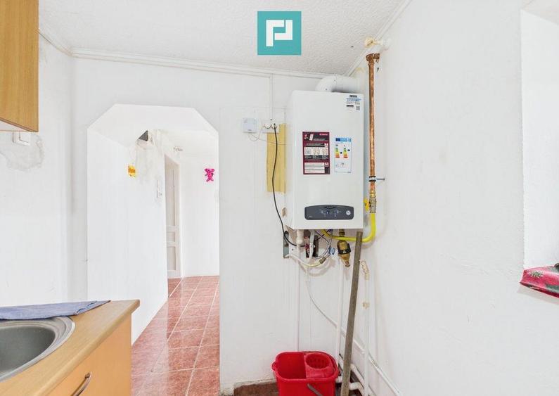 Casa de vanzare la grani?a - 1