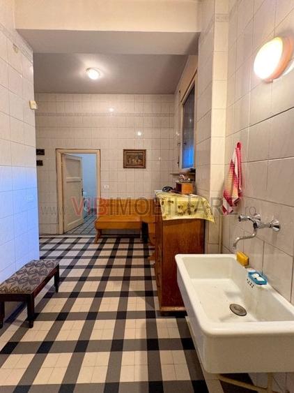 UNIRII-MIRCEA VODA, apartament in vila interbelica, 6 camere, 190 mp - 9