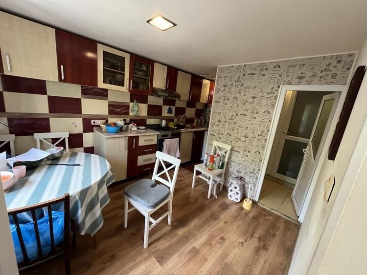 Sacele, Jud Constanta. Oportunitate! Casa la sol, 4 camere si dependinte,livada! - 7