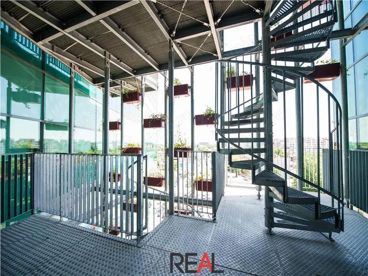 Birouri de inchiriat - servicii incluse - aproape de Marriott - 2