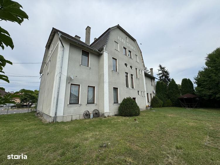 Spa?iu comercial, apartamente, disponibil pentru schimb +/- diferenta - 1