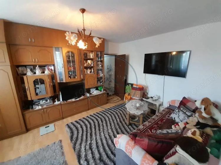 Apartament cu 2 camere, 52 mp, cu loc de parcare, zona DECEBAL - 4