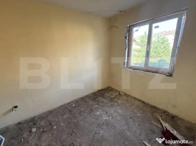 Apartament cu 2 camere, 31 mp, etaj 4/4, zona Pacii - 3