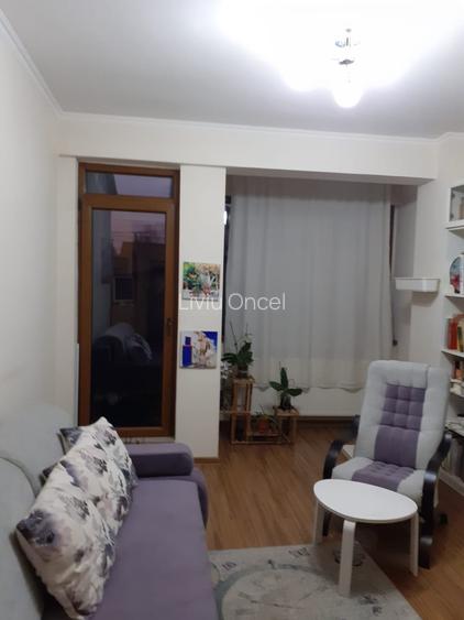 Apartament 2 camere curte interioară Bucurestii Noi