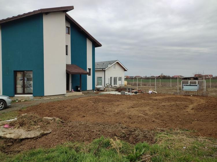 Sanandrei, Spurafete generoase, drum asflatat - 2