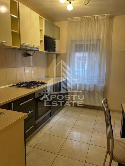 Apartament 2 camere, zona Miorita - 2