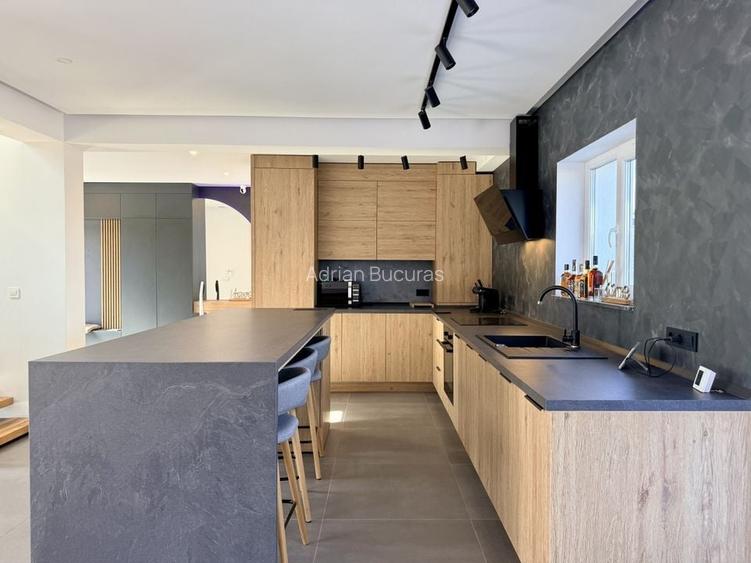Casă tip Triplex - Cartier Izvor