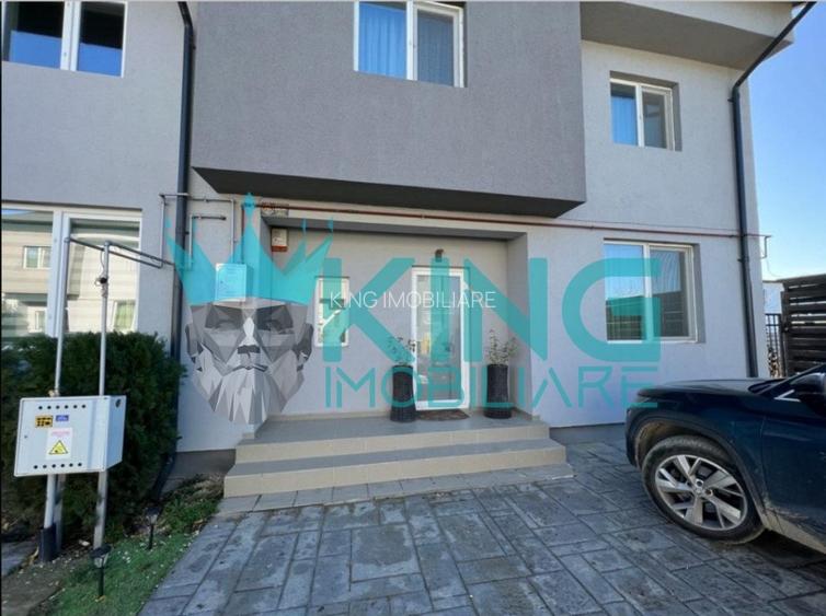 Duplex cu 4 camere în Central Duplex cu 4 camere în Central