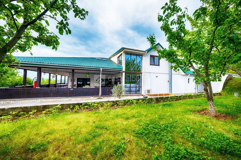 Proprietate unica, independenta energetic, zona Bucium - 39