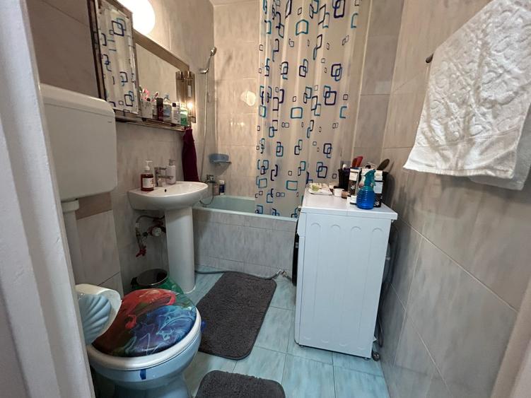 Titan 3 Camere  Etaj 1 Bloc Caramida Consolidat Instalatii Schimbate - 10