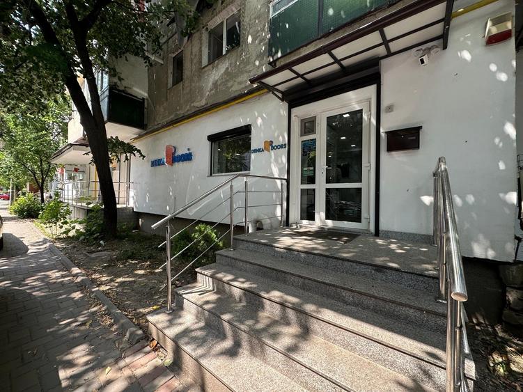 Spatiu comercial, 122mp, in spate la Silk District - 2